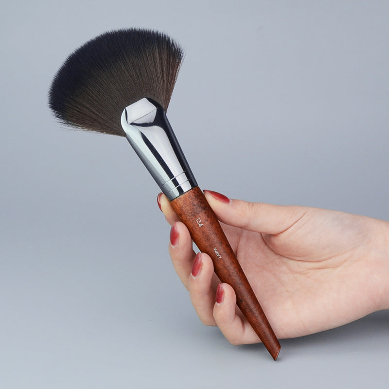 Essential Makeup Brush Collection
