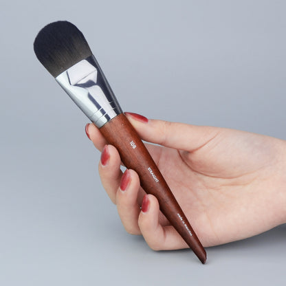 Essential Makeup Brush Collection