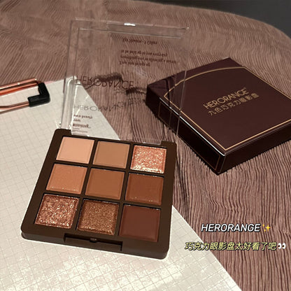 Chocolate eyeshadow palette earth-toned matte pearlescent fine glitter natural contouring brightening three-dimensional nine-color eyeshadow comprehensive palette