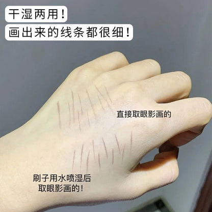 Angled Eyeliner & Brow Brush
