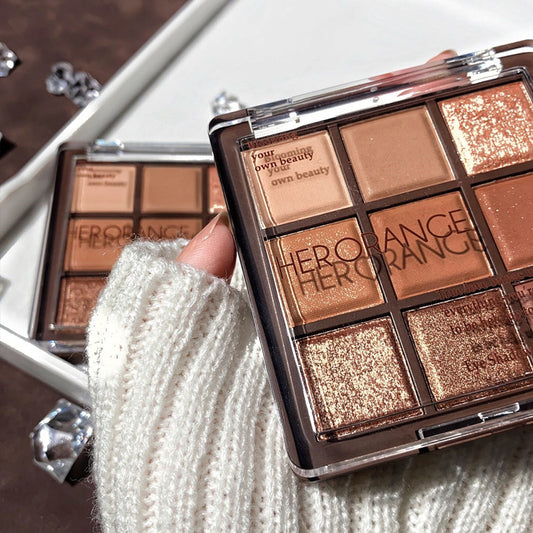 Chocolate eyeshadow palette earth-toned matte pearlescent fine glitter natural contouring brightening three-dimensional nine-color eyeshadow comprehensive palette