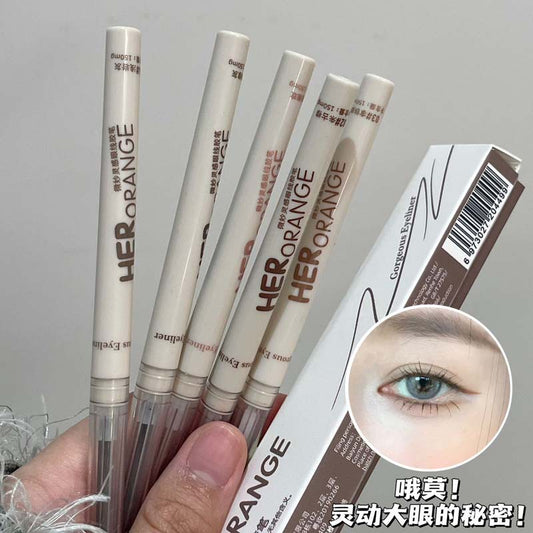 Fine Line Eyeliner