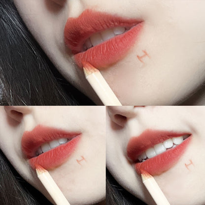 Velvet Matte Lip Liner